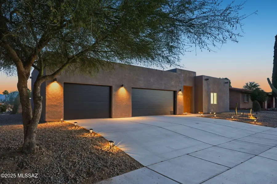 121 W Calle Escudilla, Green Valley, AZ 85614 - #3