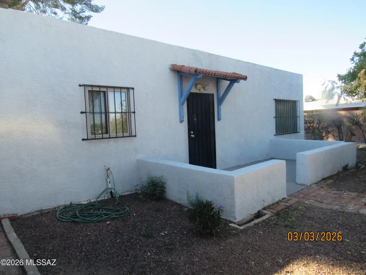 2709 N Alvernon, Tucson, AZ 85712 - #1