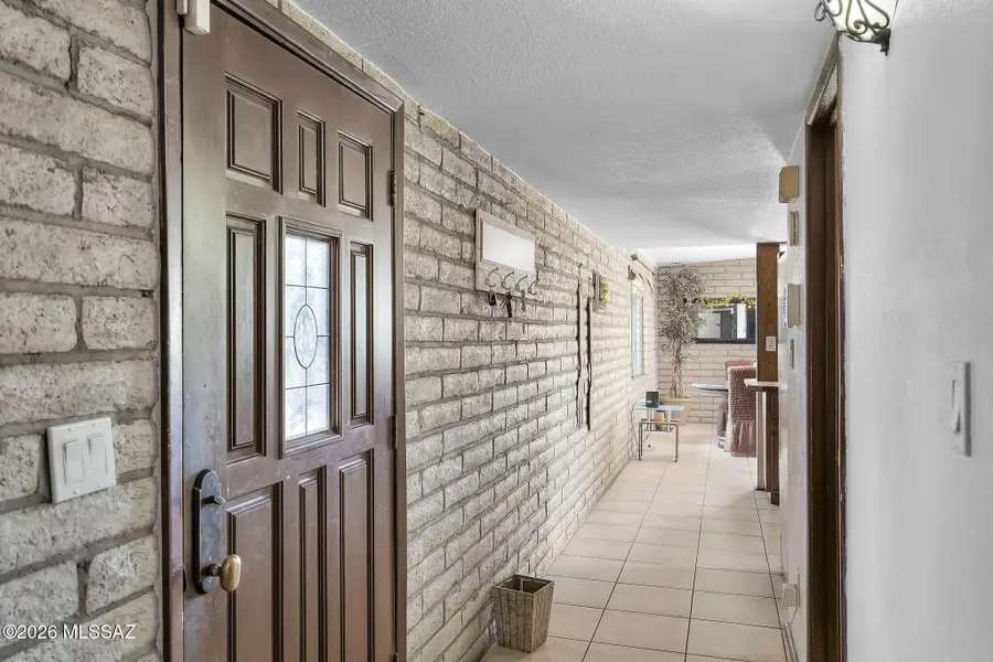 693 N Sierra, Nogales, AZ 85621 - #2