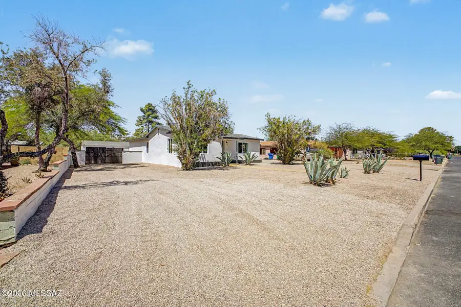 2551 E Monte Vista, Tucson, AZ 85716 - #3