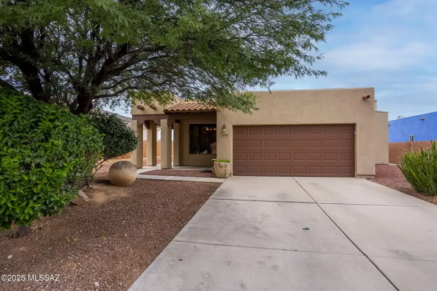 1096 Vista De Los Alamos, Rio Rico, AZ 85648 - #3