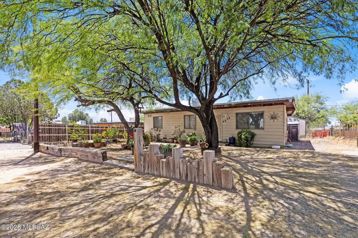 6626 S Van Buren, Tucson, AZ 85756 - #1