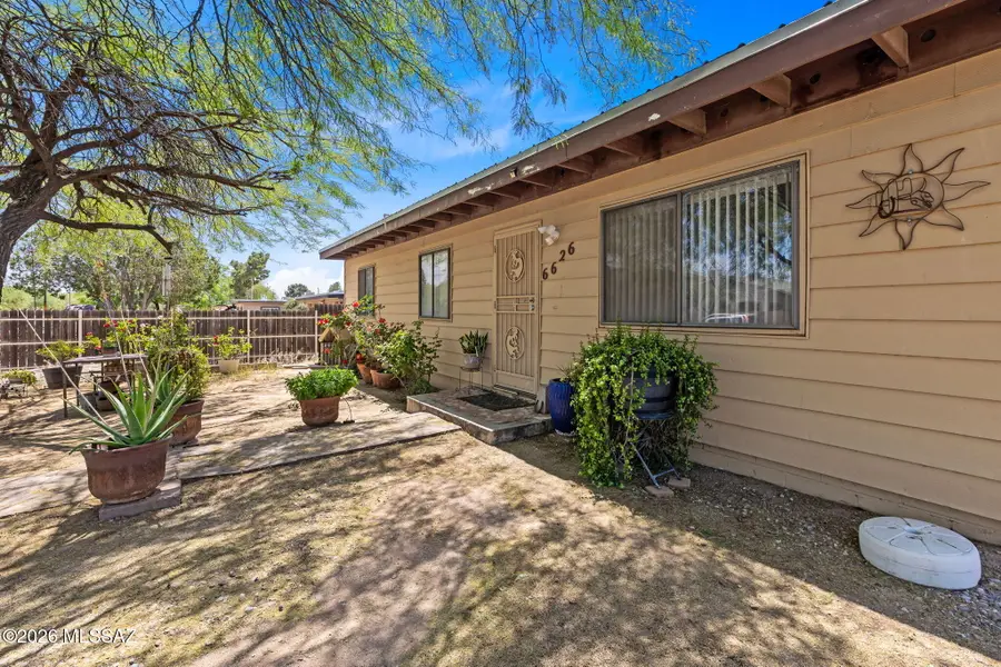 6626 S Van Buren, Tucson, AZ 85756 - #3