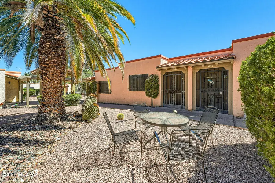 1105 S Calle De Las Casitas, Green Valley, AZ 85614 - #2