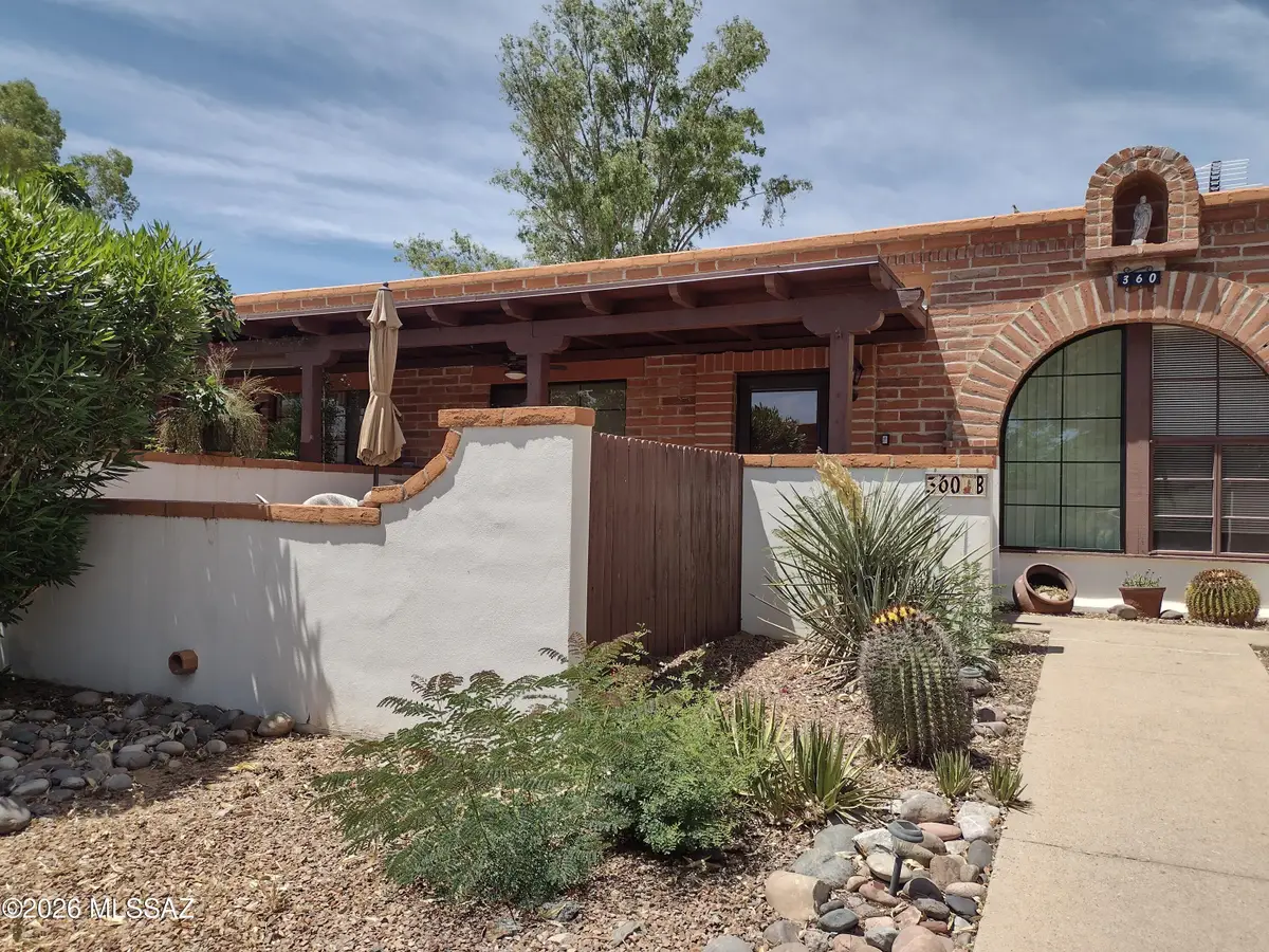 360 S Paseo Pena, Green Valley, AZ 85614 - #1