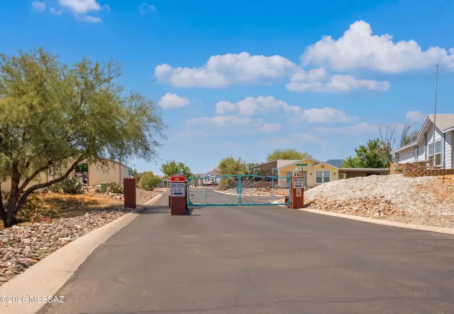 1030 S Barrel Cactus, Benson, AZ 85602 - #2