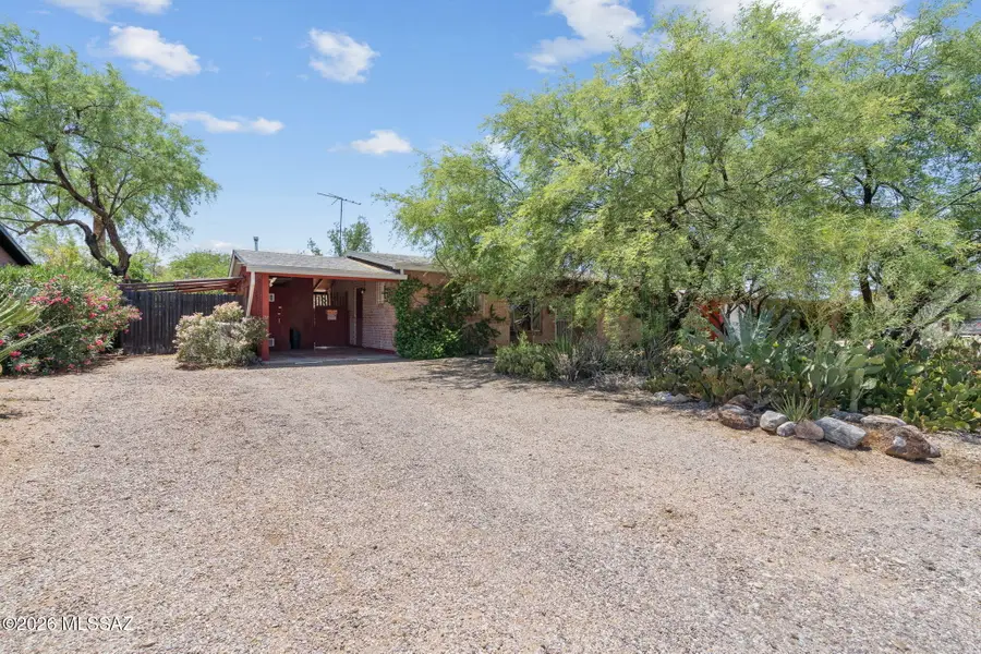 5742 E Fairmount, Tucson, AZ 85712 - #3