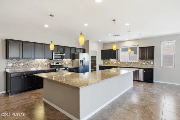39054 S Running Roses, Tucson, AZ 85739