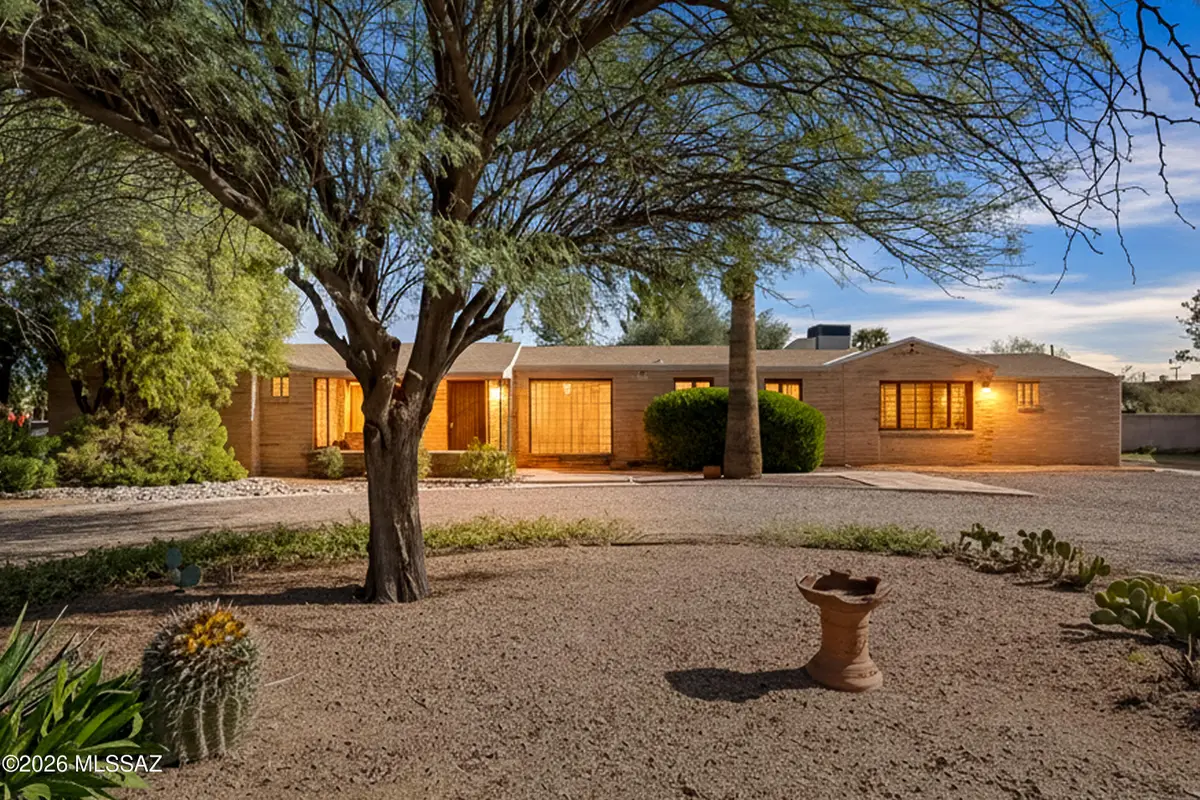 325 S Calle De La Azucena, Tucson, AZ 85711 - #1