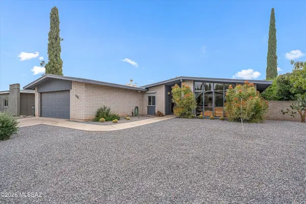 1802 S Palm Springs, Tucson, AZ 85710