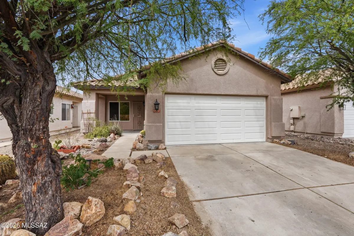 9557 N Englewood, Tucson, AZ 85743 - #1