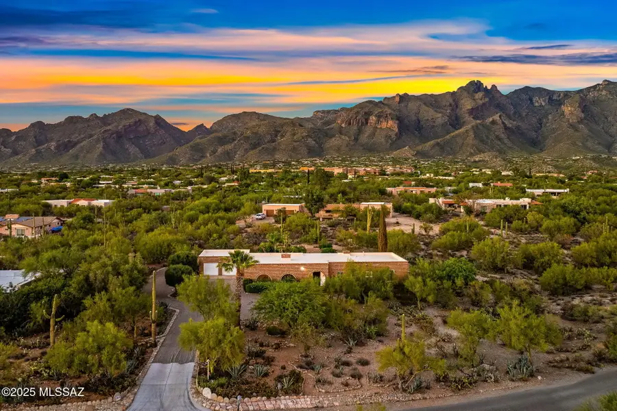 2635 E Camino La Zorrela, Tucson, AZ 85718 - #2