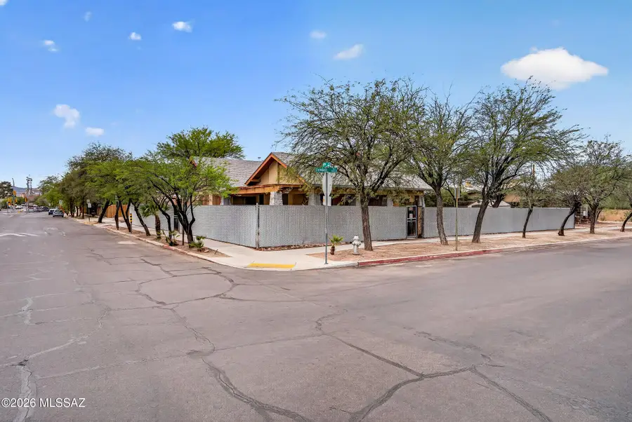 201 N Tyndall, Tucson, AZ 85719 - #3