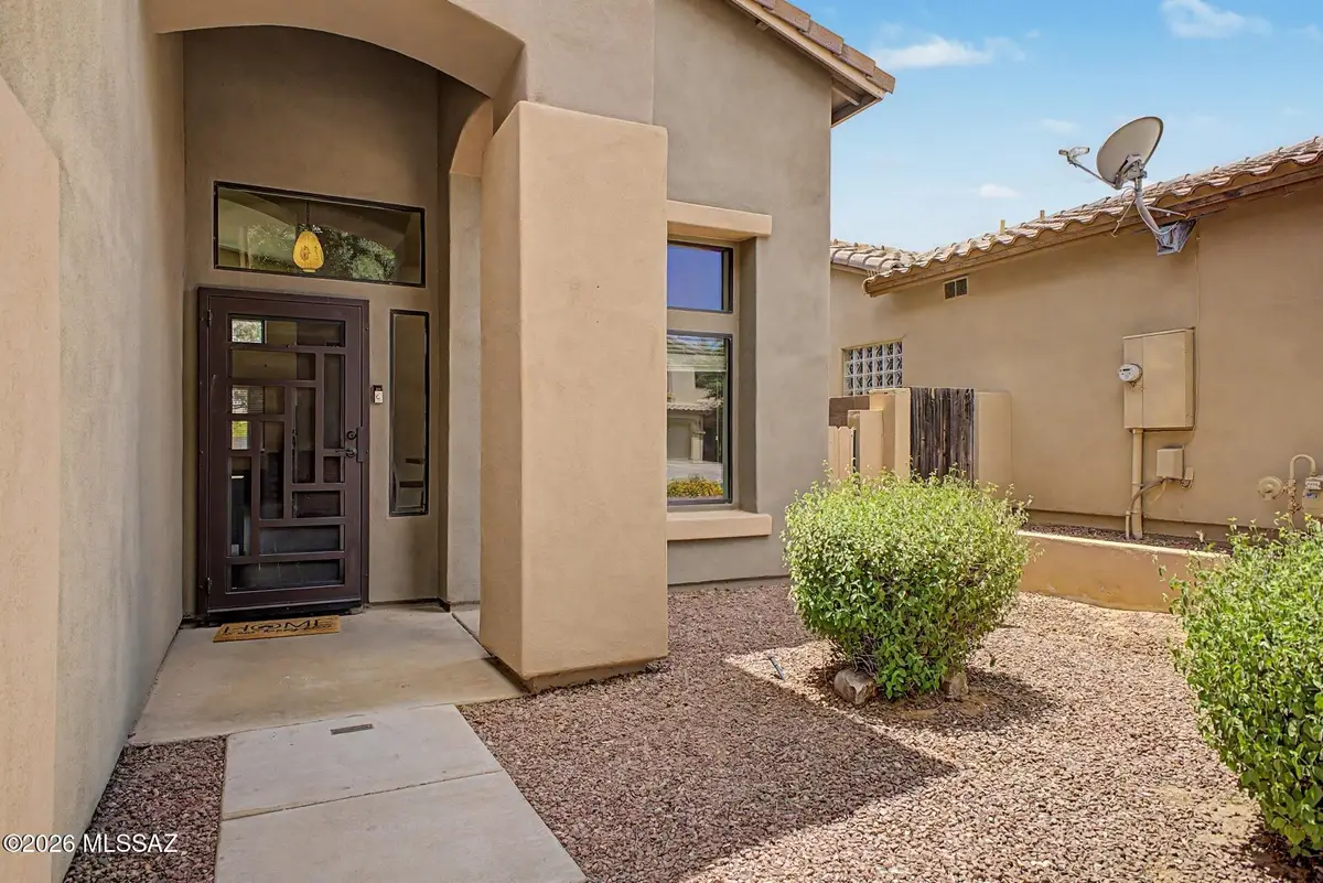 93 W Calle Tierra Sandia, Sahuarita, AZ 85629 - #1