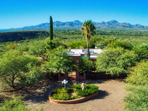 55 Culton Lane, Tubac, AZ 85646