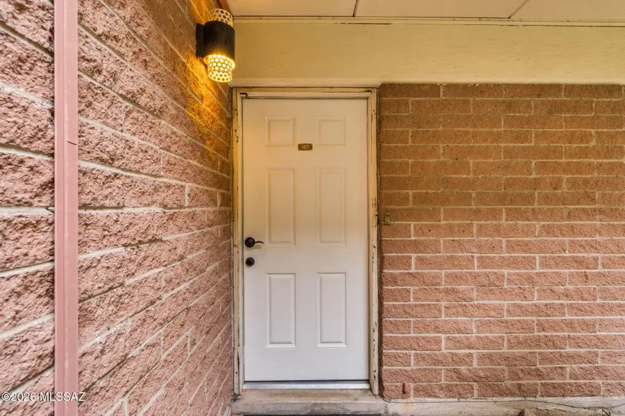 3940 E Timrod, Tucson, AZ 85711 - #3