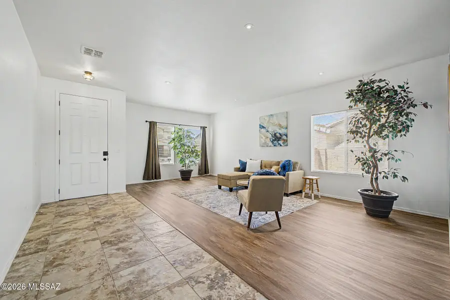 583 E Sterling Canyon, Vail, AZ 85641 - #3