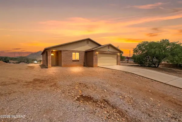 1140 Calle Carmelita, Rio Rico, AZ 85648