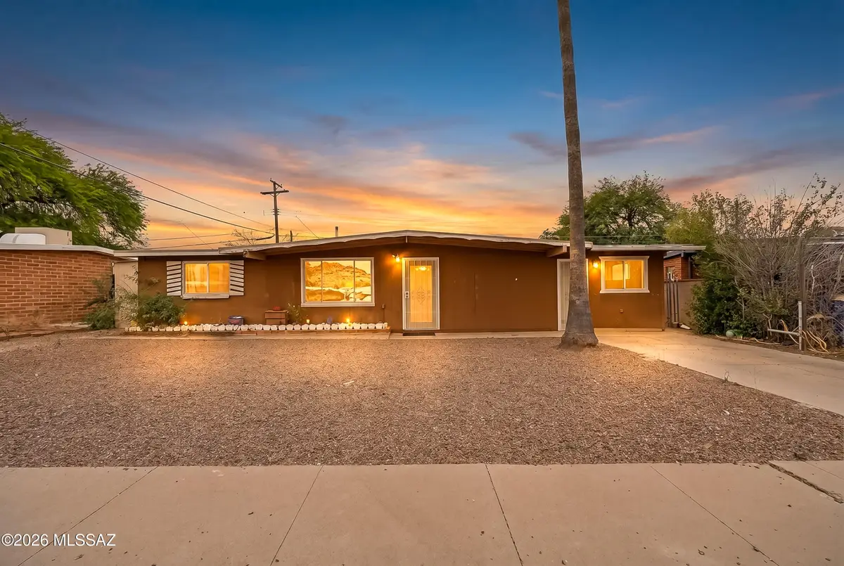 1501 W La Pasadita, Tucson, AZ 85705 - #1