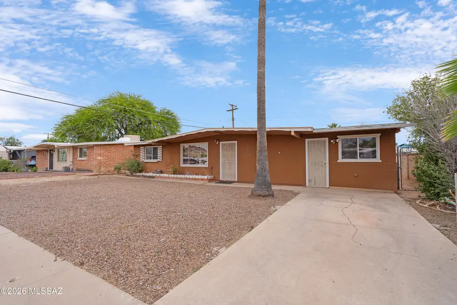 1501 W La Pasadita, Tucson, AZ 85705 - #2