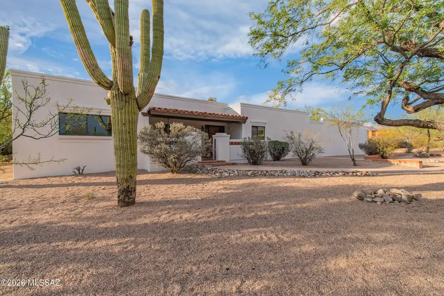 8951 E Summer, Tucson, AZ 85749 - #3