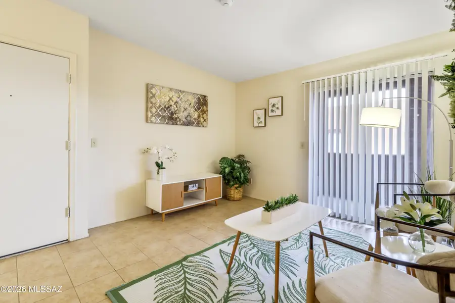 1810 E Blacklidge, Tucson, AZ 85719 - #2