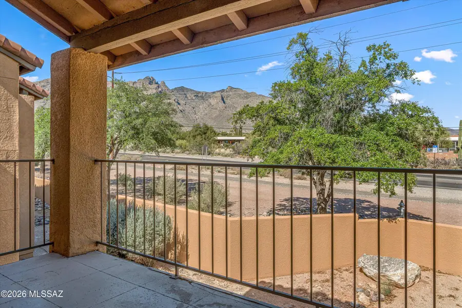 6651 N Campbell #207, Tucson, AZ 85718 - #2
