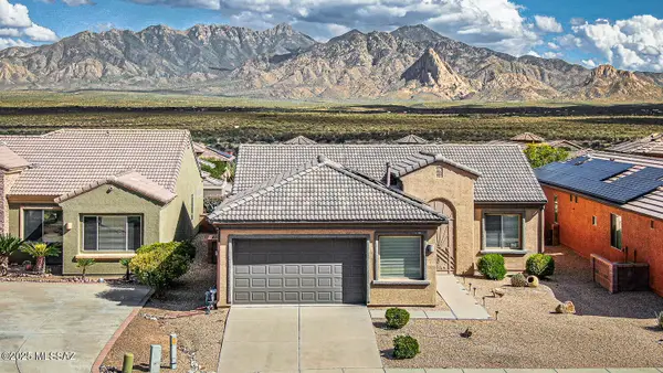 5937 S Scarlet Sky, Green Valley, AZ 85622