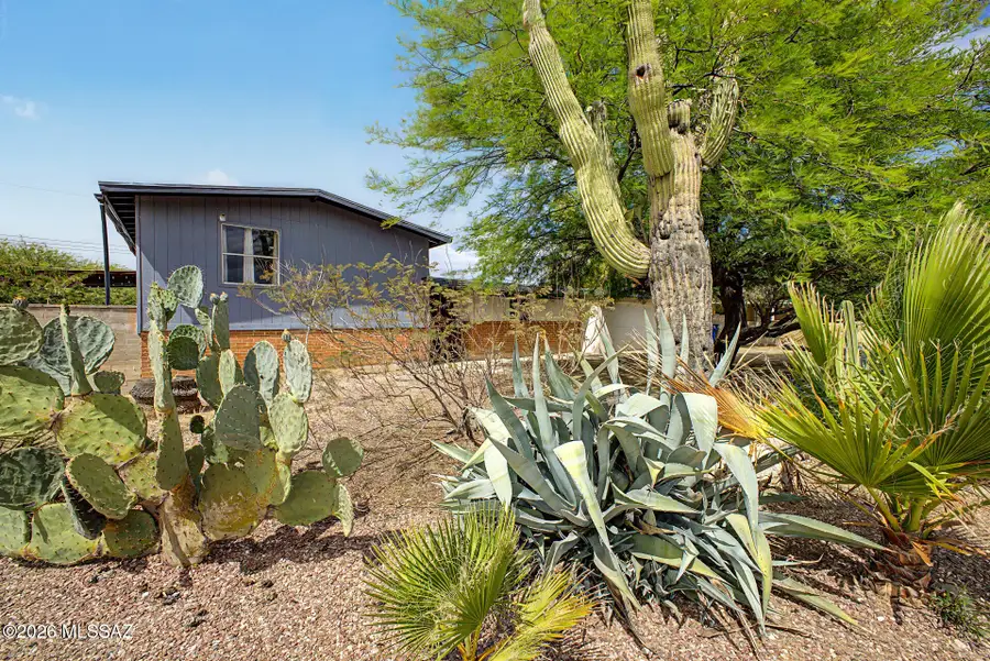 7951 E Hawthorne, Tucson, AZ 85710 - #3