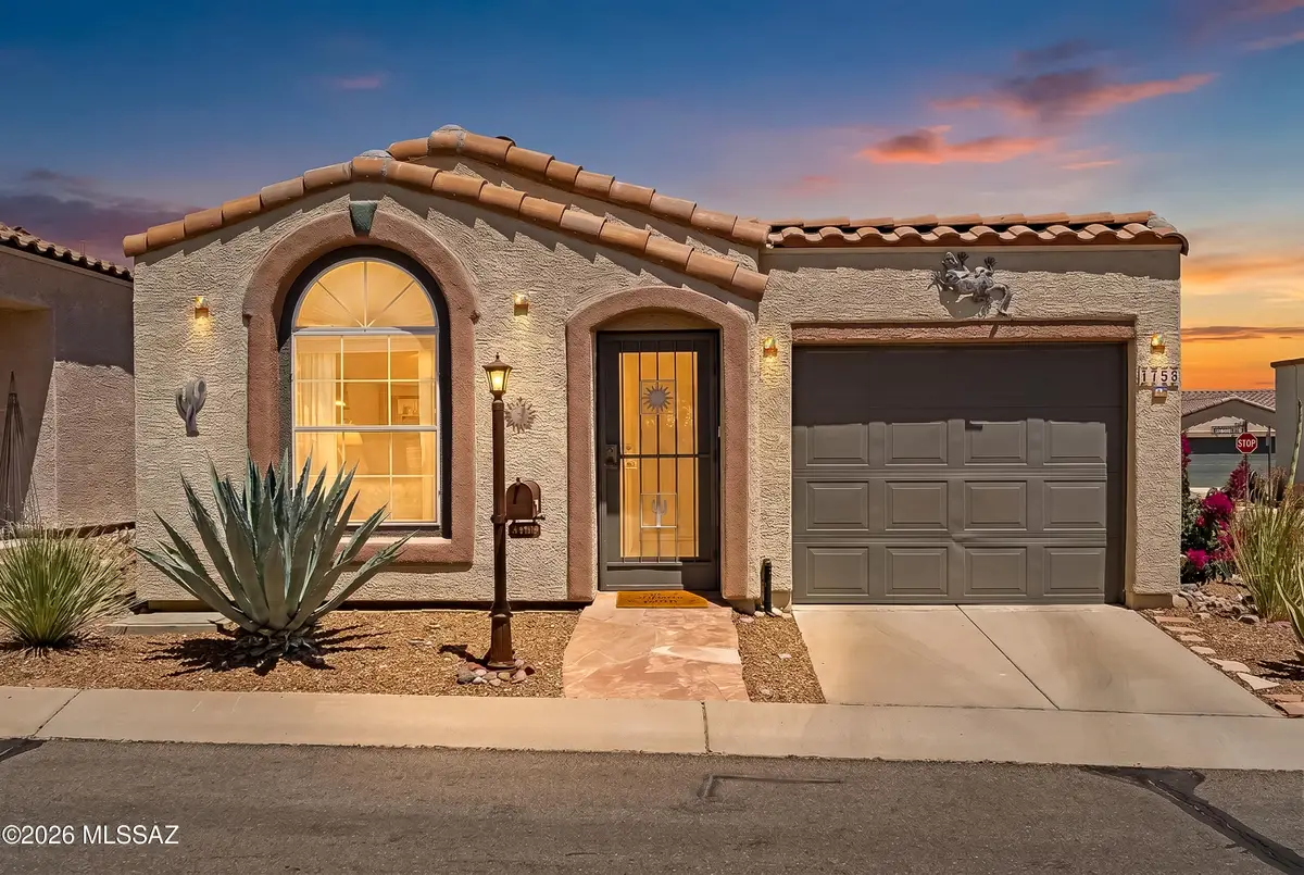 1158 W Calle Trios Los Panchos, Sahuarita, AZ 85629 - #1