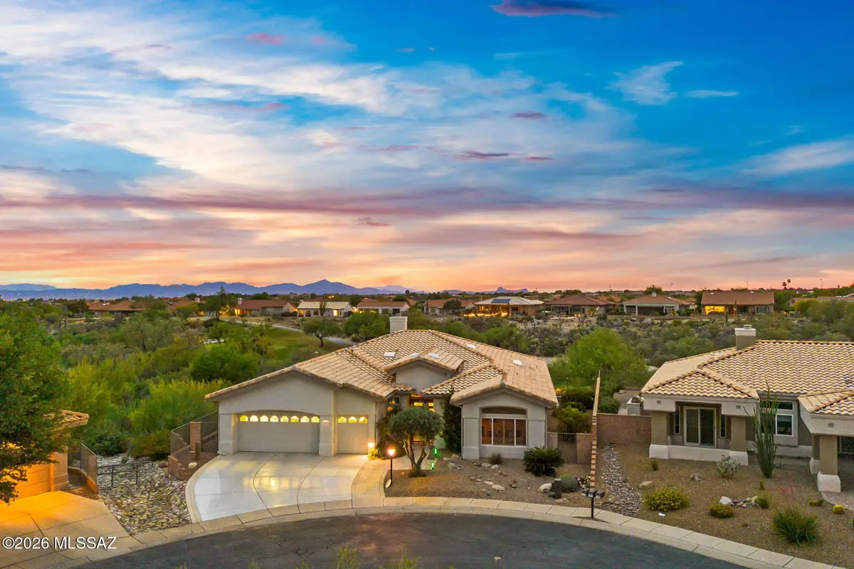 1701 E Mellow, Oro Valley, AZ 85755 - #1