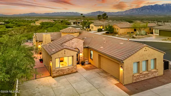1734 W Acacia Bluffs, Green Valley, AZ 85622