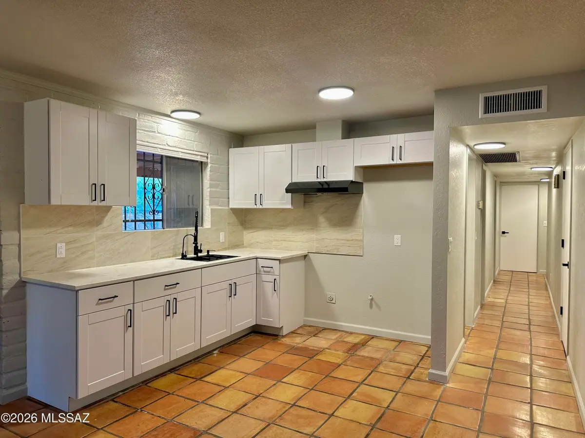 4520 E Glenn, Tucson, AZ 85712 - #1