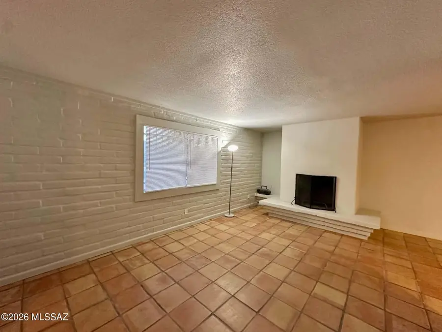 4520 E Glenn, Tucson, AZ 85712 - #3