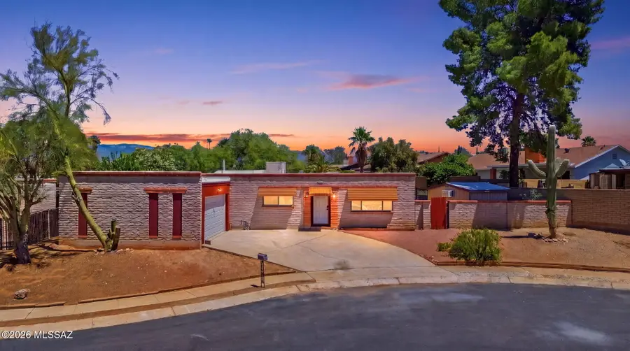 8677 E 24th, Tucson, AZ 85710 - #3