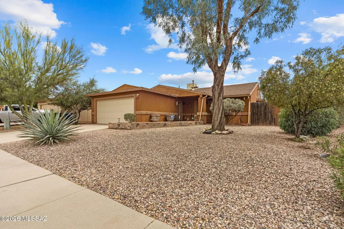 2001 W Burgundy, Tucson, AZ 85746 - #1
