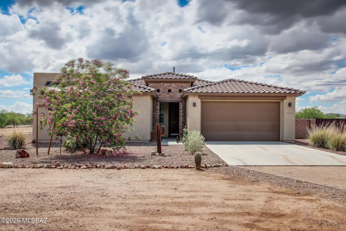 16001 N Columbus, Tucson, AZ 85739 - #1