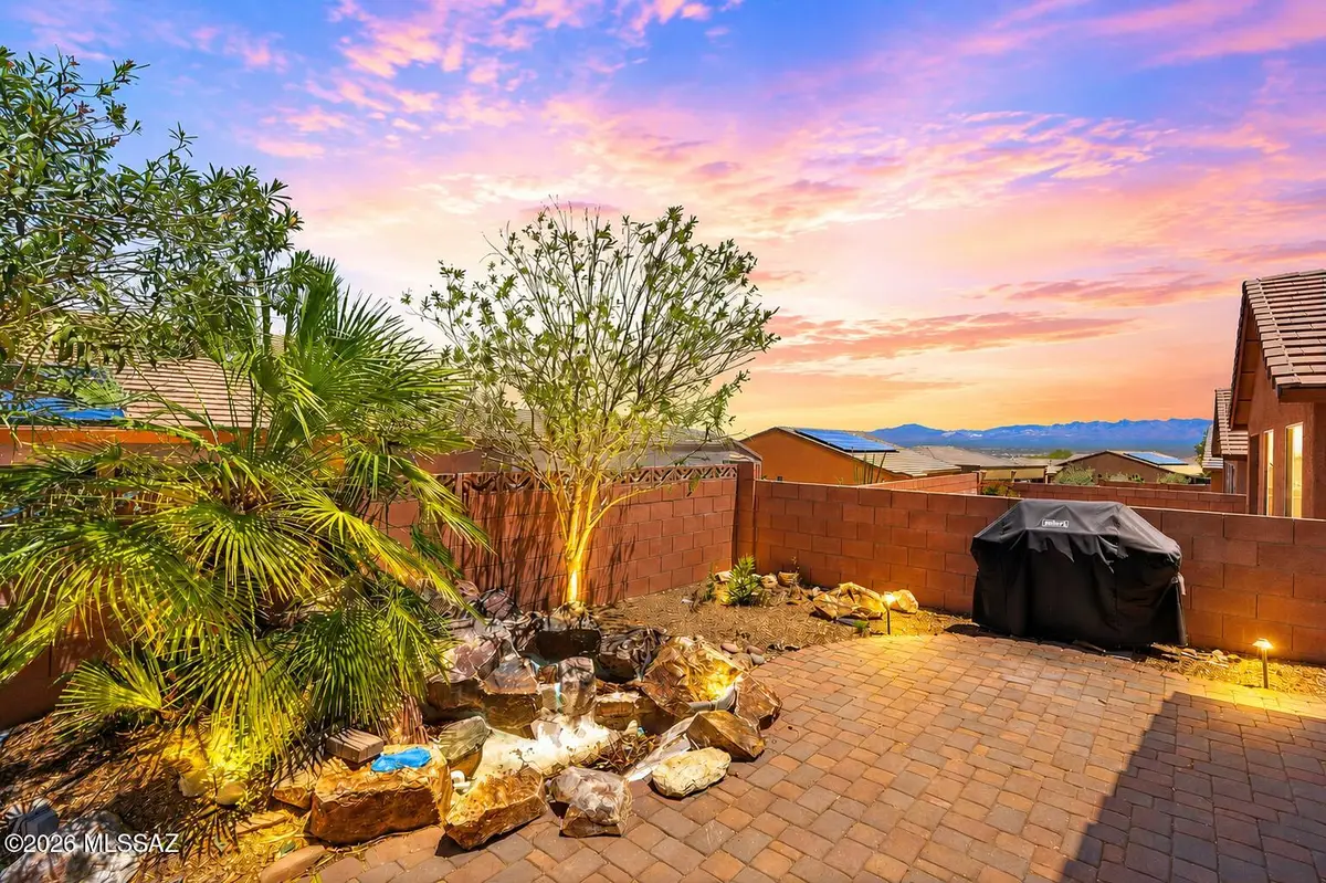1038 W Pastora Peak, Green Valley, AZ 85614 - #1