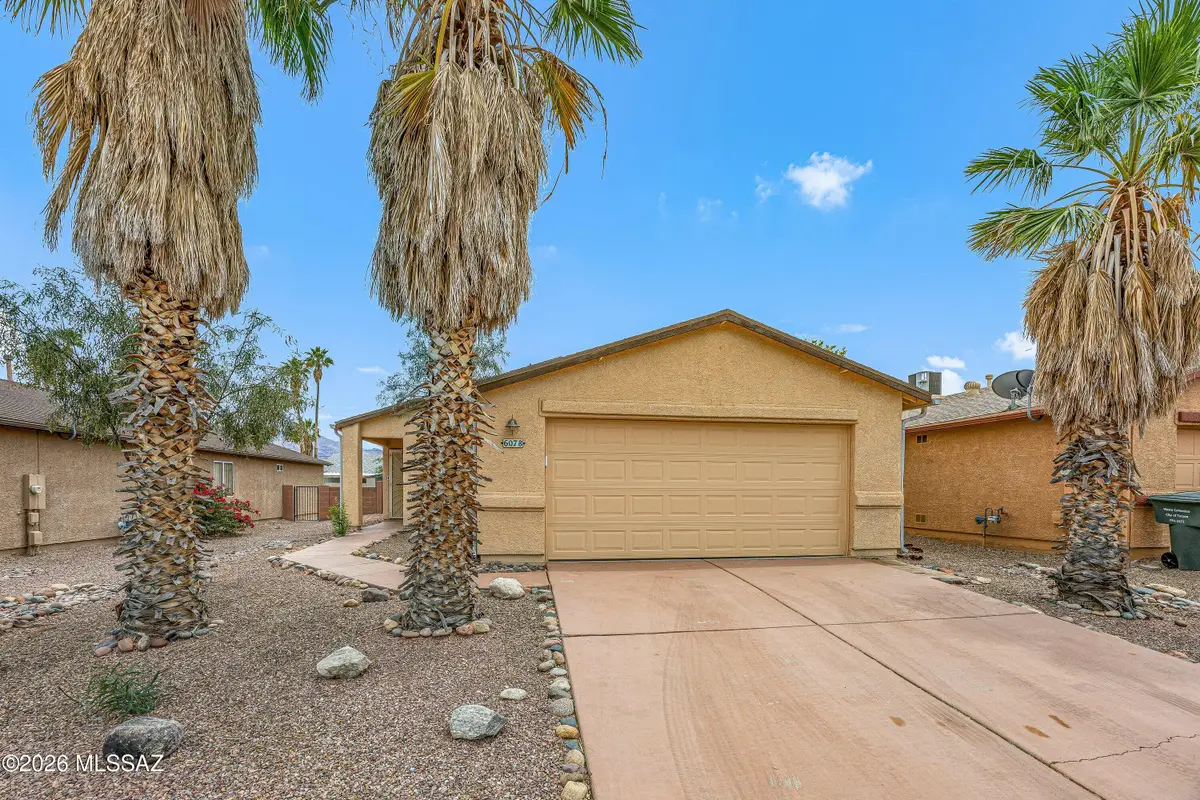 6078 N Raspberry, Tucson, AZ 85741 - #1