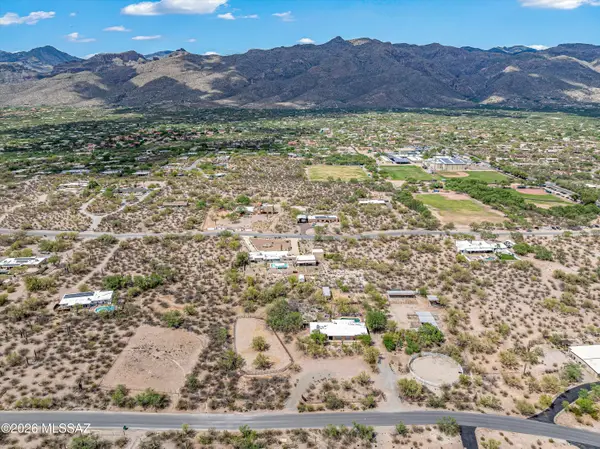 10961 E Roger, Tucson, AZ 85749