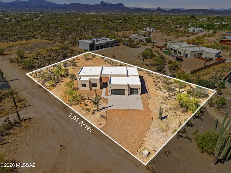 5659 W Desert Falcon, Tucson, AZ 85742 - #3