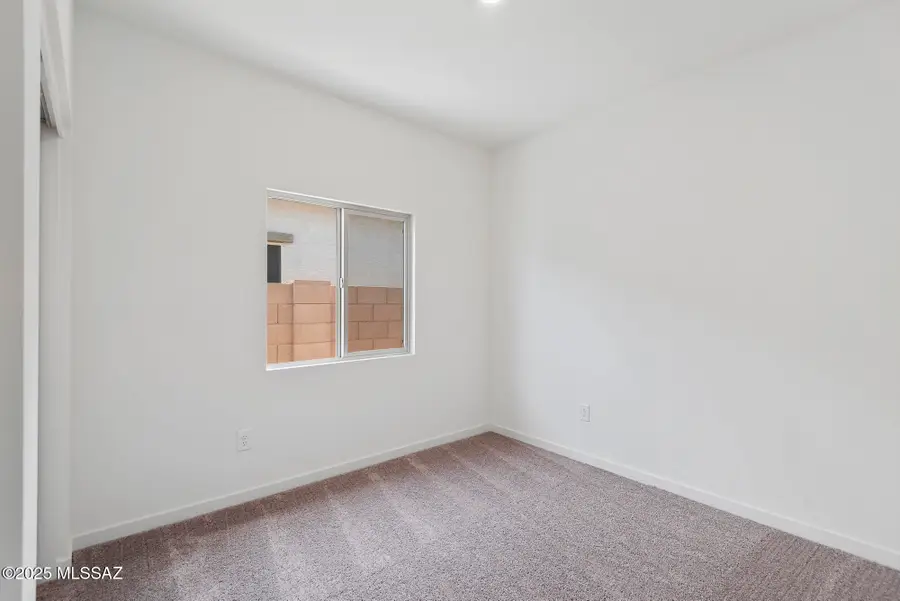 21988 E Pebbles, Red Rock, AZ 85145 - #3