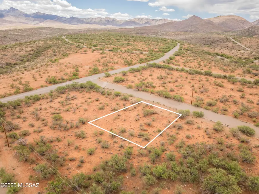 437 Circulo Uva, Rio Rico, AZ 85648 - #2