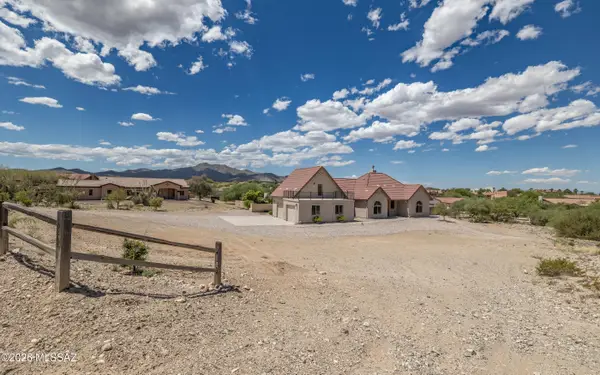 241 N Suntan, Vail, AZ 85641
