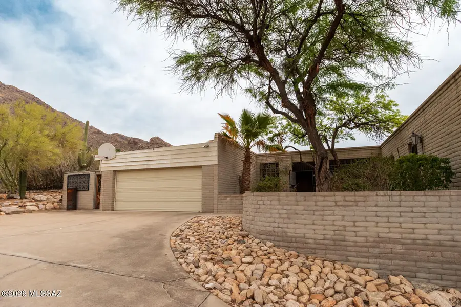 4601 E Coronado, Tucson, AZ 85718 - #3