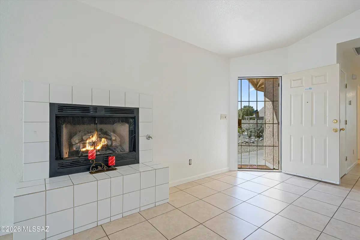 2610 W Chamberlain, Tucson, AZ 85745 - #1