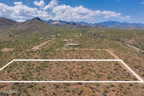 9789 E Ocotillo Rim, Vail, AZ 85641
