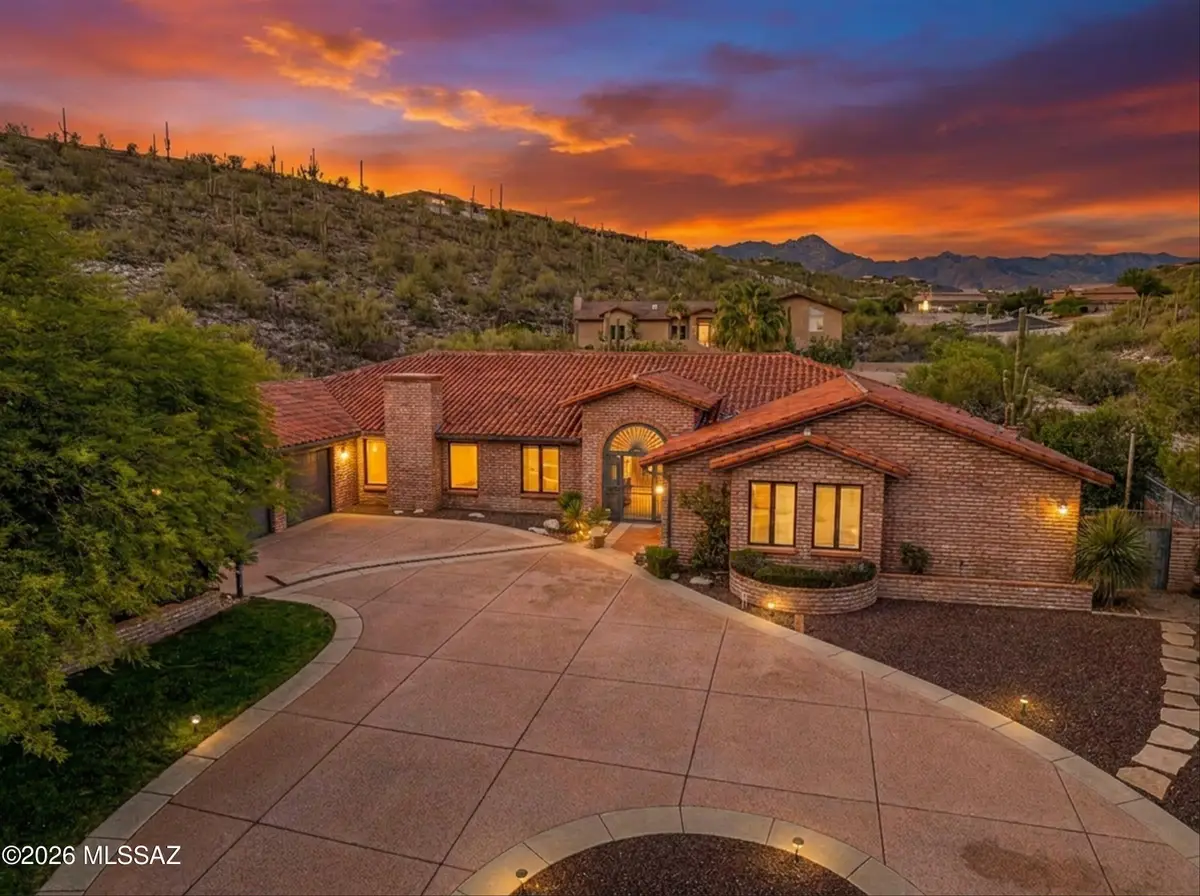 3892 N Mountain Cove, Tucson, AZ 85750 - #1