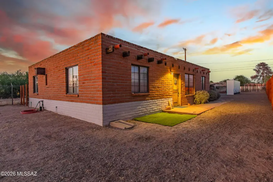 3108 N Tyndall, Tucson, AZ 85719 - #2