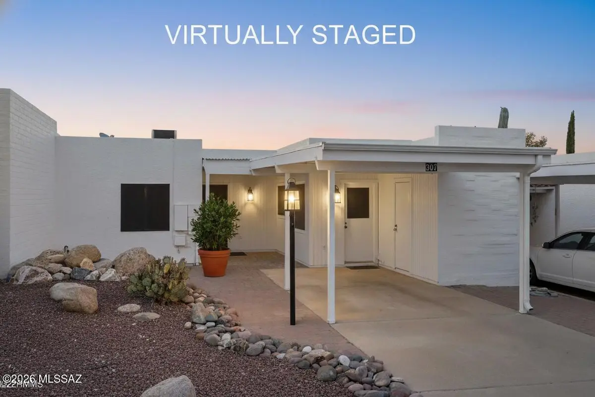 307 N Calle Del Chancero, Green Valley, AZ 85614 - #1